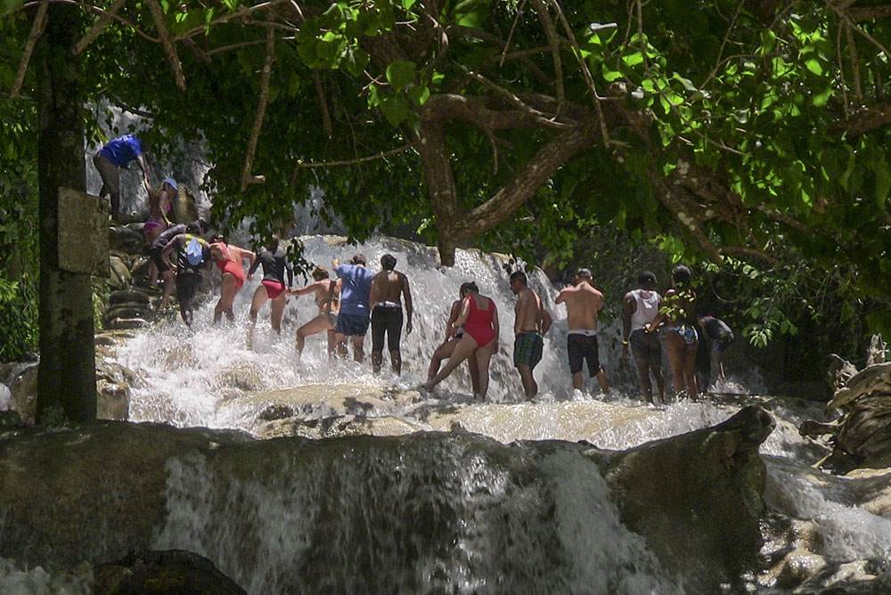 Dunns River Falls & Ocho Rios Highlight Tour Photo - Joe Cool Taxi and Tours Jamaica - Jamaican Taxi and Tours by Joe Cool - www.joecooltaxiandtoursjamaica.com - www.joecooltaxiandtoursjamaica.net