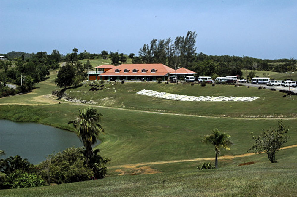 Jamaican Golf Tour to Negril Hills Golf Club Photo - Joe Cool Taxi and Tours Jamaica - Jamaican Taxi and Tours by Joe Cool - www.joecooltaxiandtoursjamaica.com - www.joecooltaxiandtoursjamaica.net